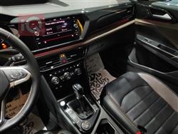 Volkswagen Taos